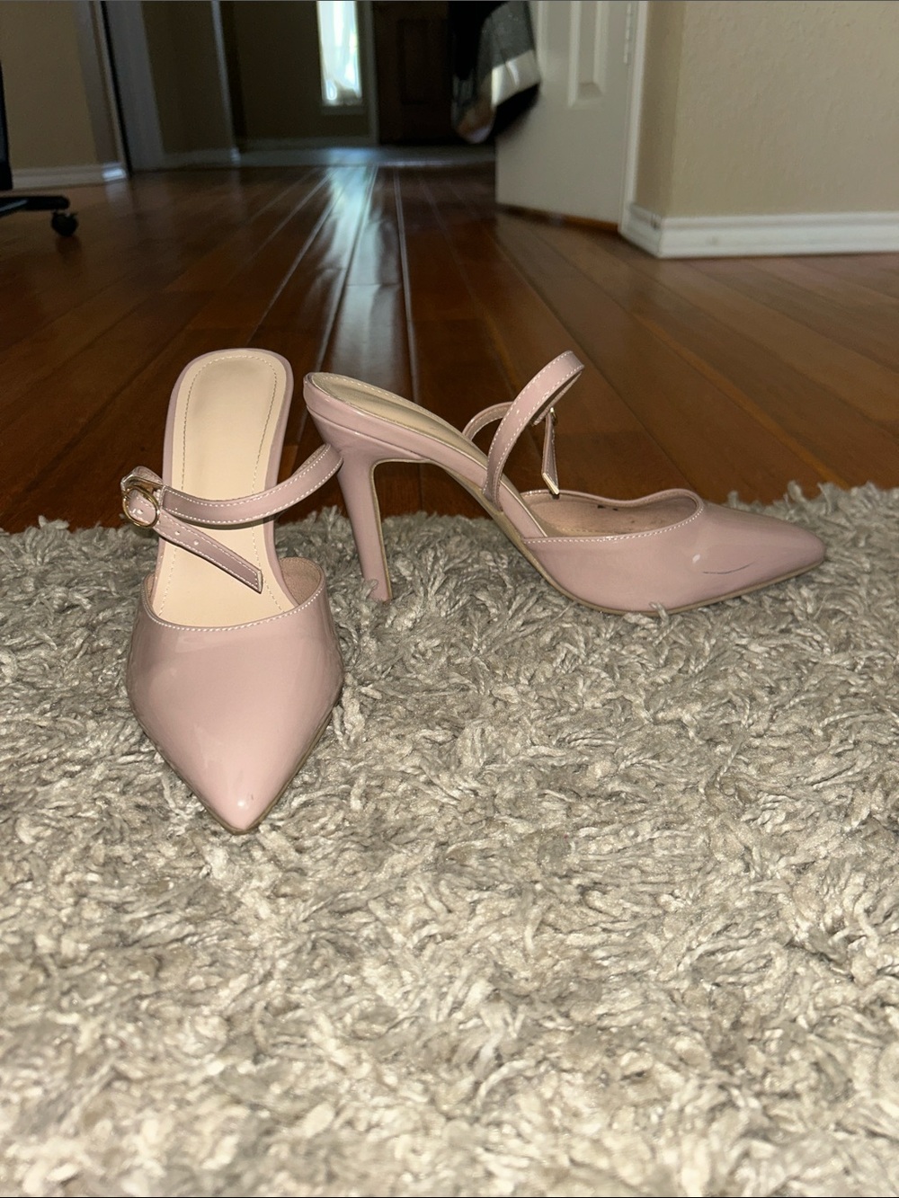 Ladies' Classic High Heel Pumps - Blush Pink